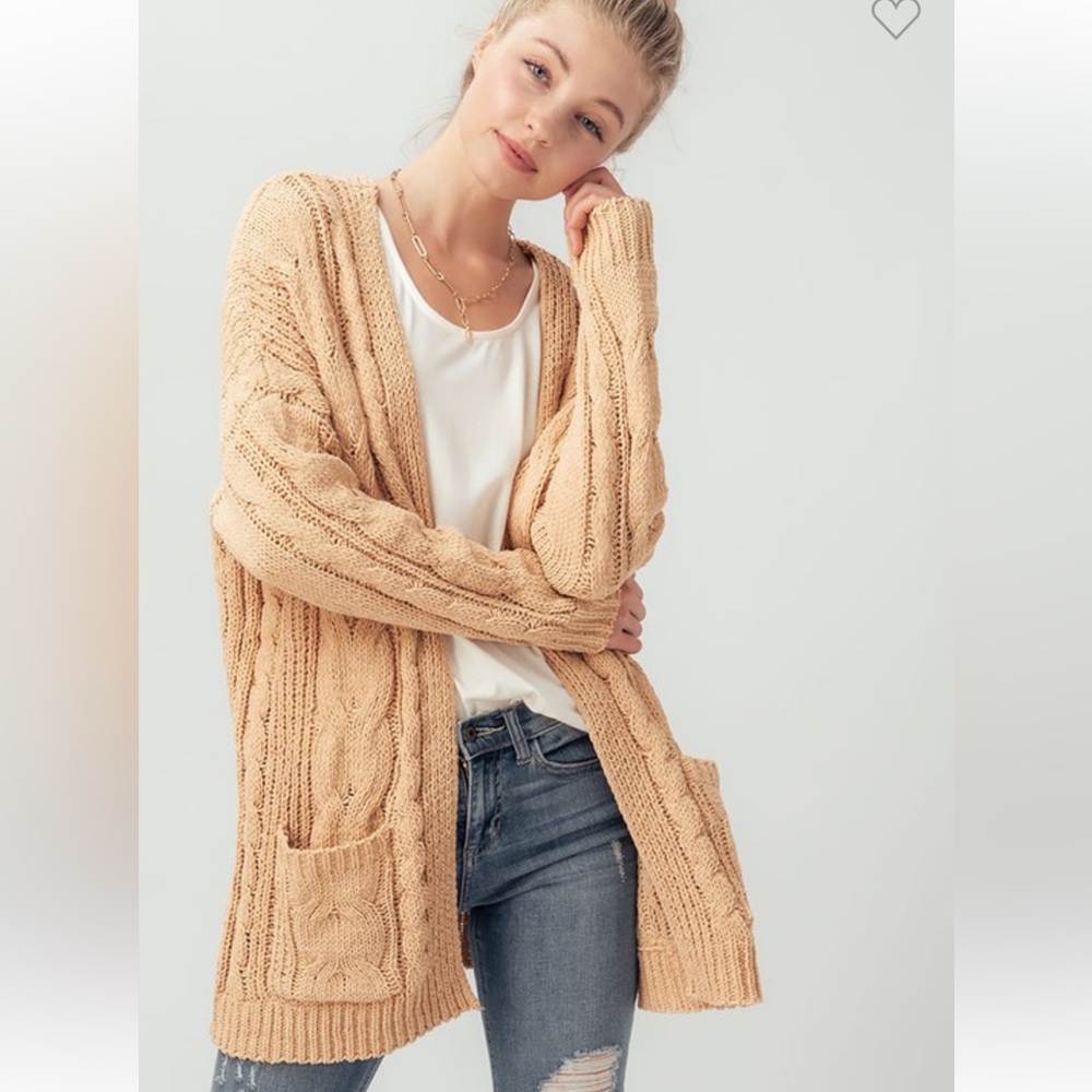 #111 CHUNKY KNIT CABLE CARDIGAN